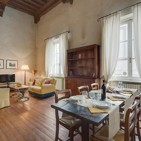 Appartement Family Palazzo Salviati Florence