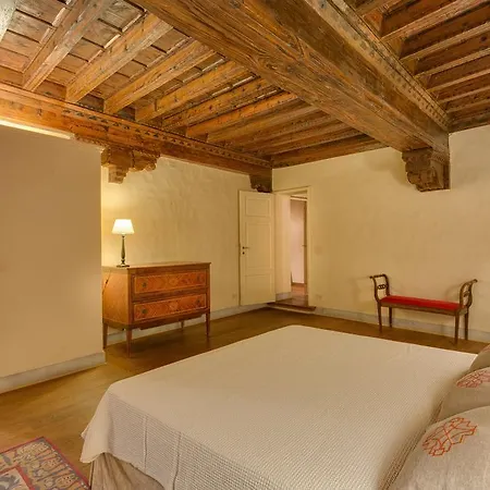 Family Palazzo Salviati Lägenhet